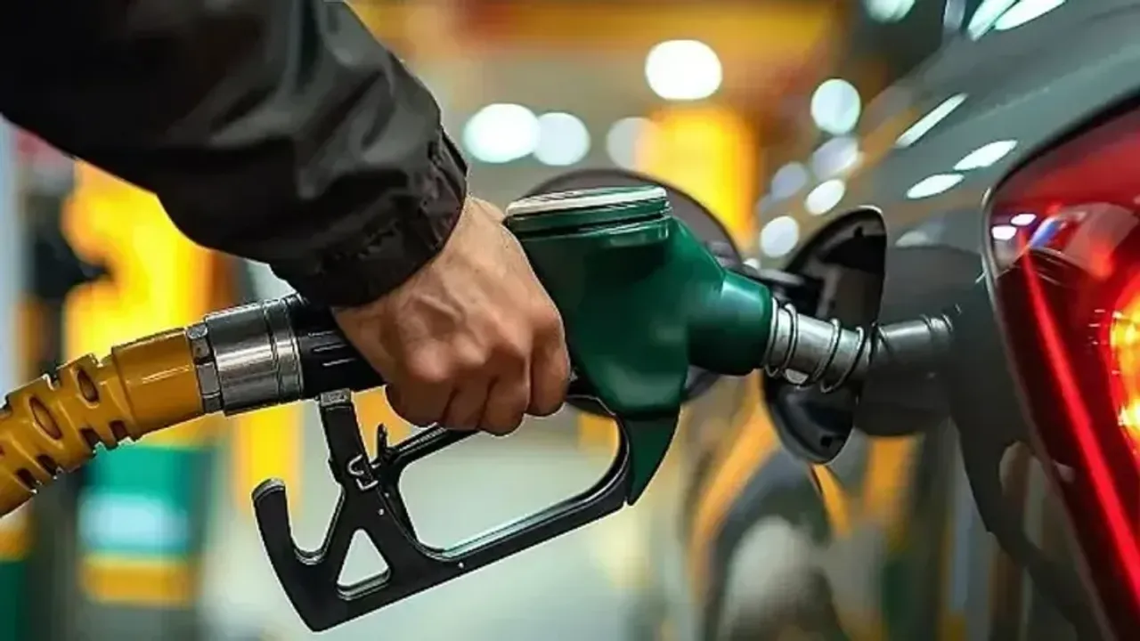 Motorine gece yarısı zam