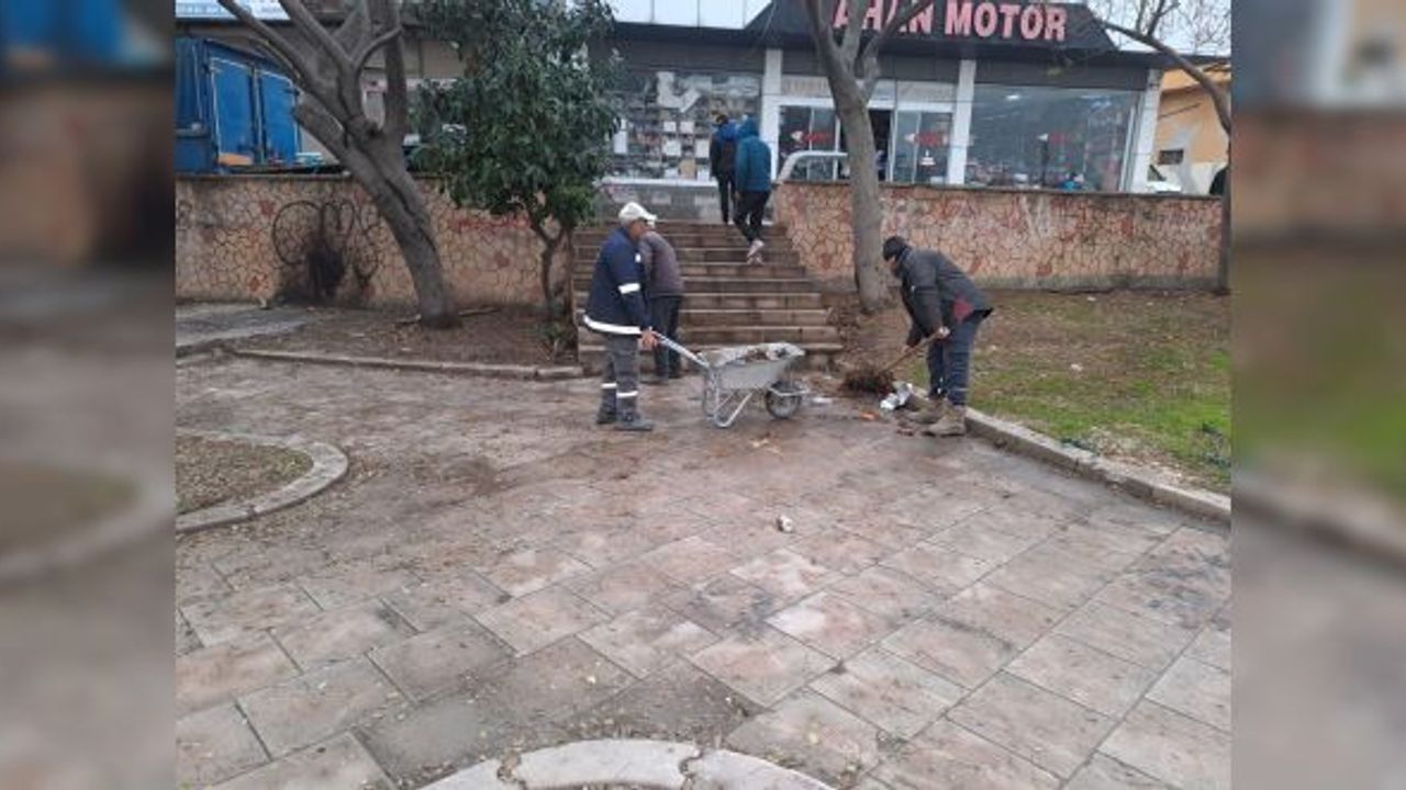 ANTAKYA BELEDİYESİ PARK VE YEŞİL ALANLARDA ÇALIŞMALARA DEVAM EDİYOR