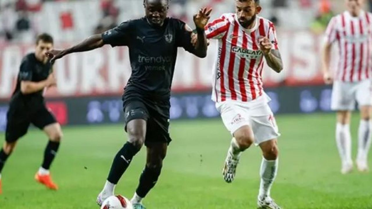 Düşme hattında kritik maç: Hatayspor ve Antalyaspor yarın karşı karşıya gelecek!