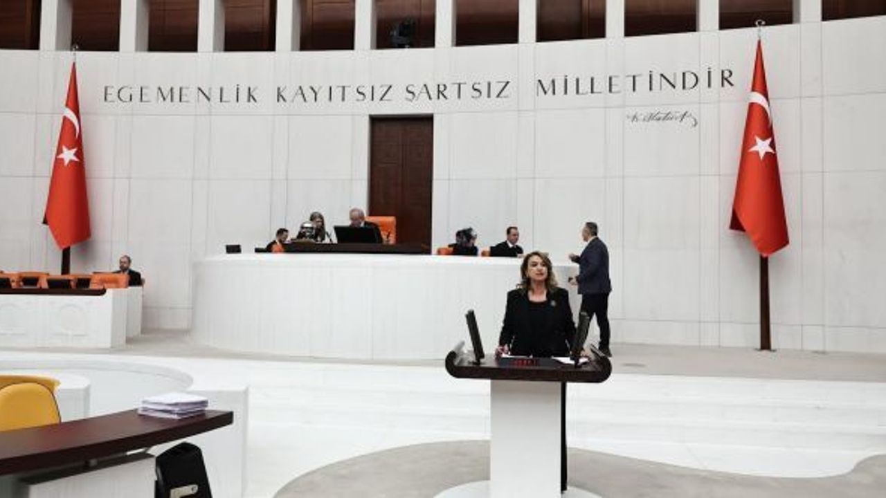 YILDIRIM KARA: KENTSEL DÖNÜŞÜM ÇÖZÜLMEDEN DİĞER SORUNLARI ÇÖZEMEYİZ