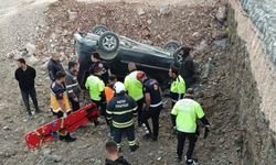 Takla atan aracın sürücüsü yaralandı