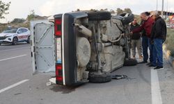 Fiat Tofaş'ın hurdaya döndüğü kazada 4 kişi yaralandı