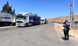 Cilvegözü'nde tırların bayram öncesi yoğunluğu devam ediyor