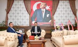 Başkan Ayhan Özsarı’ndan Dörtyol Kaymakamı Mehmet Keklik’e Ziyaret