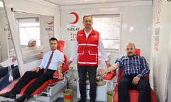 Ülkücüler, Kızılay’a kan verdi