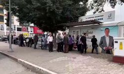 7 TL'ye ekmek satınca metrelerce kuyruk oluştu