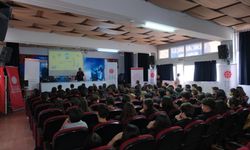 Hatay’da öğrencilere dezenformasyonla mücadele farkındalık eğitimi verildi