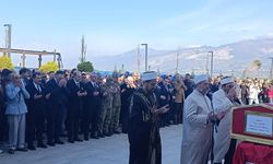 Hataylı şehit son yolculuğuna uğurlandı