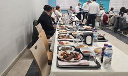 Defne Devlet Hastanesi personeli iftar programında bir araya geldi