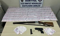 Araçtan 100 bin lira para çalan şüpheli yakalandı