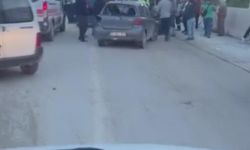 Otomobille çarpışan motosiklet sürücüsü hayatını kaybetti