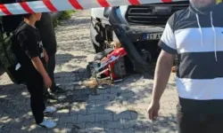 Kazada ağır yaralanan baba ve 3 yaşındaki kızını ölüm ayırdı