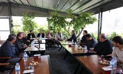 Başkan Yapar, Kuzeytepe Mahallesi esnafıyla buluştu