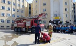 Antakya’da öğrencilere yangın eğitimi verildi