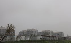 Hatay'da çöl tozu etkisini sürdürüyor