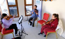 Ücretsiz keman kursu