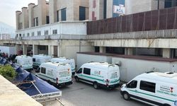 Okul saldırısında hayatını kaybedenlerin cenazeleri ailelerine teslim edilmeye başlandı