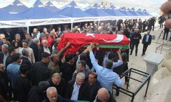 Saldırıda ölen 4 öğrenci gözyaşları içerisinde uğurlandı