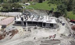 Vali Masatlı Belen’de okul inşaatını inceledi