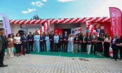 Depremin ardından inşa edilen 232'inci okulun açılışı gerçekleştirildi
