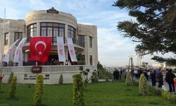 Devlet Tiyatroları Tarihi Meclis Binasında Perdelerini Açtı