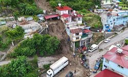 Hatay'da müstakil evin çöktüğü alan böyle görüntülendi