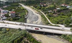Nehirde kaybolan 20 yaşındaki genci arama çalışmaları üçüncü günde devam ediyor