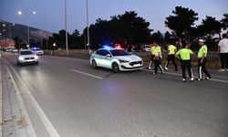 Kontrolden çıkan motosiklet devrildi: 2 ölü