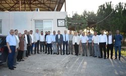 Başkan Yapar, mahalle muhtarlarıyla bir araya geldi