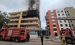 İskenderun'da apartman dairesinden alevler yükseldi