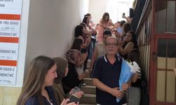 🗣️Öğrencilerinden helallik alarak emekliye ayrılan 38 yıllık öğretmene alkışlı veda💐