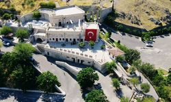 Bâyezid-i Bistami Türbesi Kapılarını Yeniden Açıyor