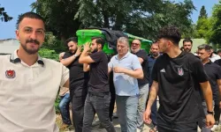Trafik kazasında hayatını kaybeden 24 yaşındaki genç son yolcuğuna uğurlandı