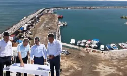 Vali Masatlı, Dörtyol Balıkçı Barınağı’ndaki çalışmaları inceledi