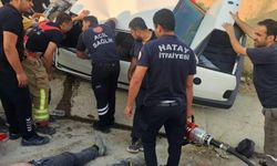 Tofaş hurdaya döndü: 2 yaralı