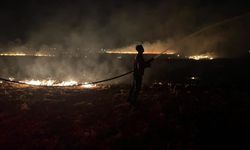 Reyhanlı’da mısır anızı yangını büyümeden söndürüldü