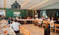 Çalışkan, Hatay basınıyla buluştu: “Şehri ayağa kaldırmak istiyorsanız iş yerlerini de ayağa kaldırmalısınız”
