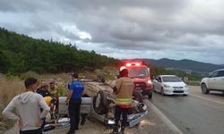 Yayladağı’nda takla atan otomobilin sürücüsü yaralandı