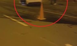 Seyir halindeki otomobil, park halindeki araca ok gibi saplandı