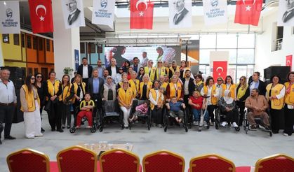 HBB 22 vatandaşa tekerlekli sandalye dağıttı