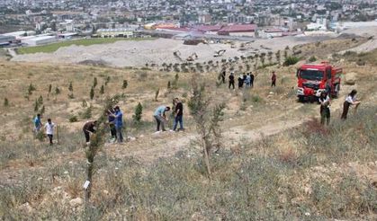 İskenderun Teknik Üniversitesi’nde deprem şehitleri anısına anlamlı etkinlik