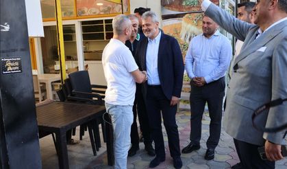 Başkan Öntürk, Payas esnafını ziyaret etti