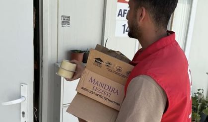 Kızılay'dan konteyner kentteki depremzedelere kahvaltılık desteği