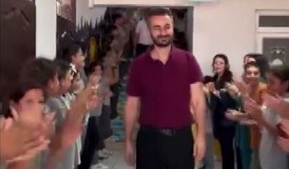 10 yıldır görev yaptığı okuldan alkışlarla uğurlandı