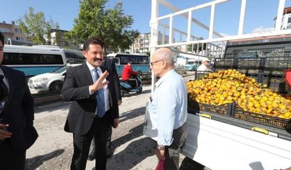 Depremzede esnaftan iş yerini üçüncü kez ziyaret eden valiye davet