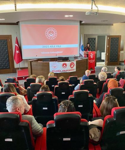 İskenderun’da Aile Yılı tanıtım programı gerçekleştirildi