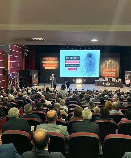 Başkan Yapar, Tarihi Kentler Birliği Kongresi’ne katıldı