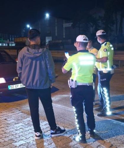Farının biri yanmayan sürücüye ceza