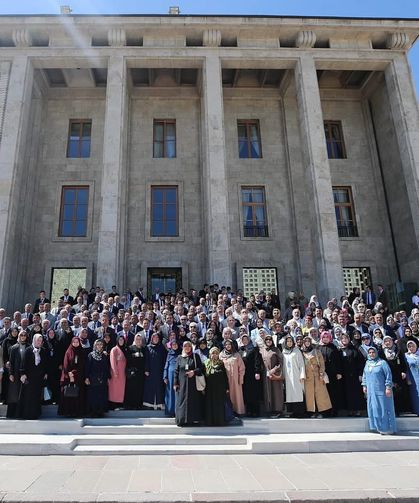 Saadet Partisi Kadın Kollarından anlamlı katılım