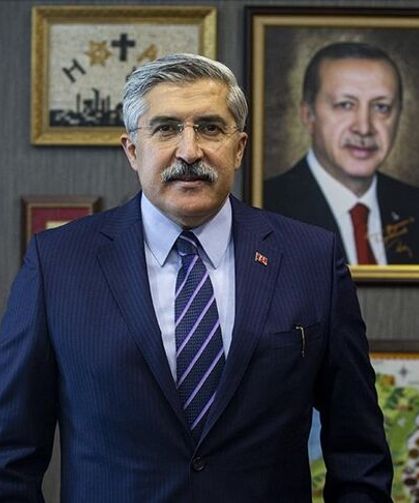 Hüseyin Yayman’dan Özgür Özel’e Tepki: Akıl Fukara Olunca Dil Çirkin Olur